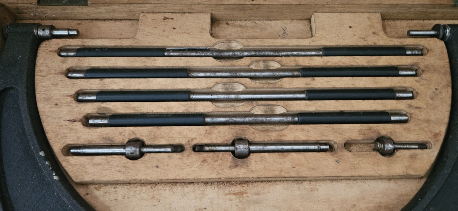 Outside Micrometer Interchangeable Anvils Ratchet Stop 12" to 16"