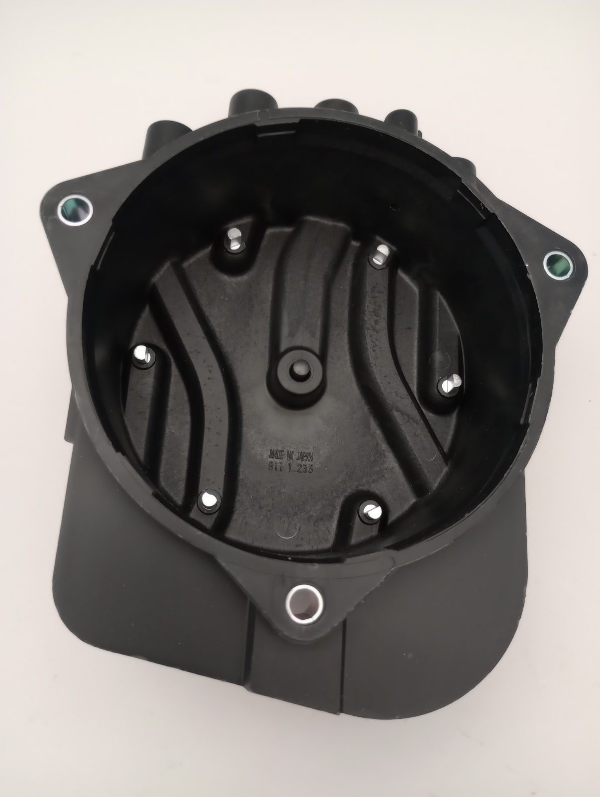 WVE 5D1252 Distributor Cap JH171 E358A 1746958 2216285E00
