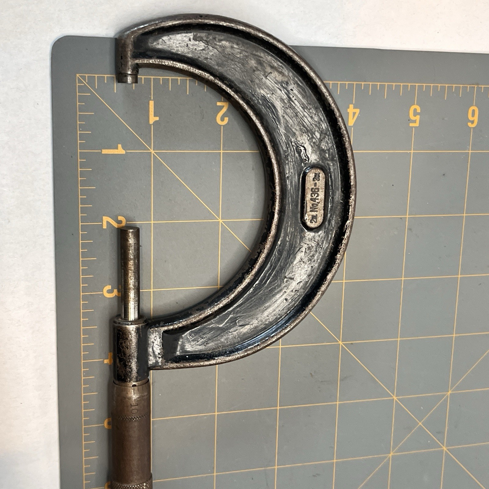 Antique STARRETT No. 436. 2-3in MICROMETER SLC