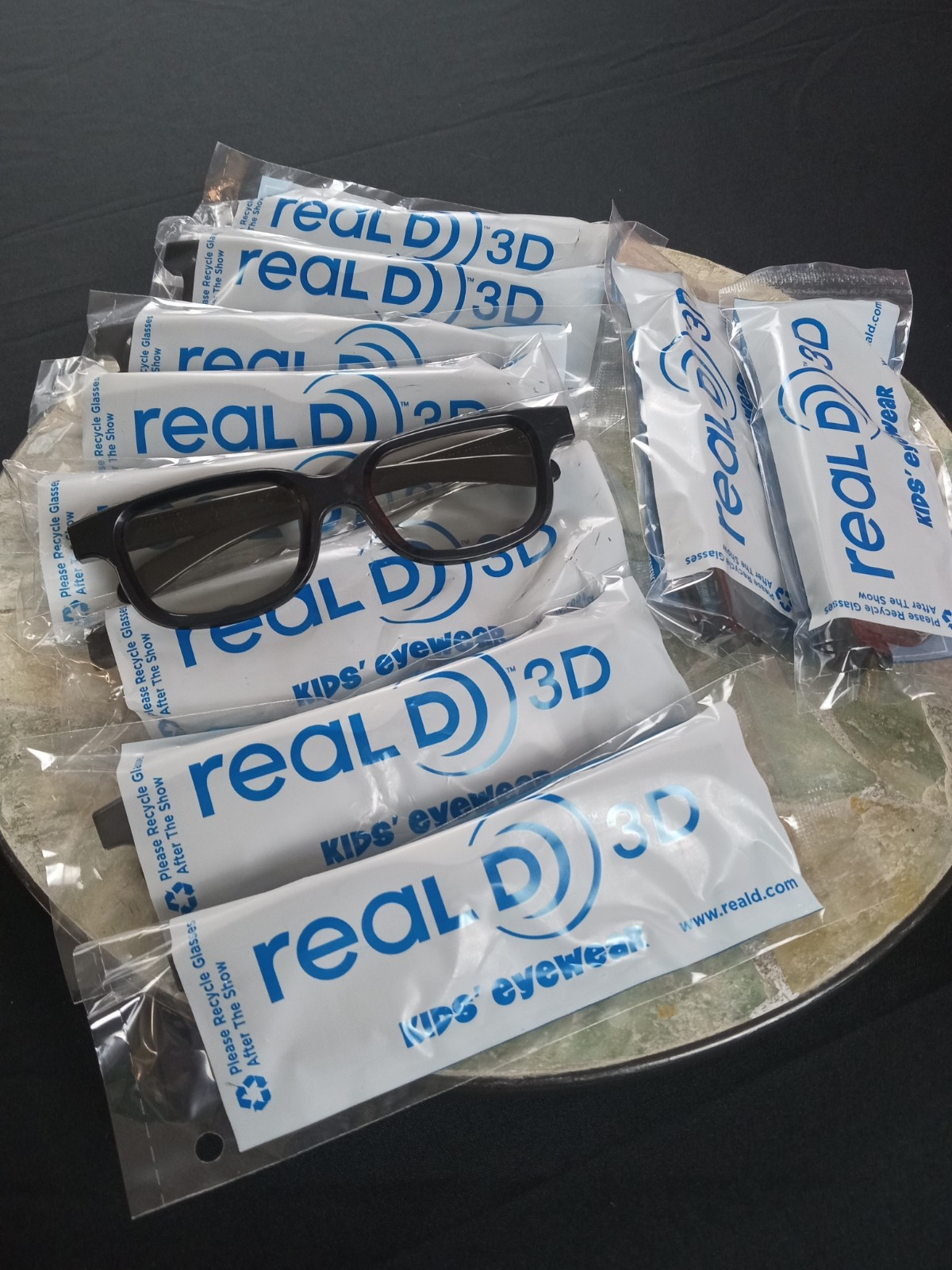 Real D 3D Kids Glasses Eyewear For Home Theater Movie Theater TVs Lot Of 10
