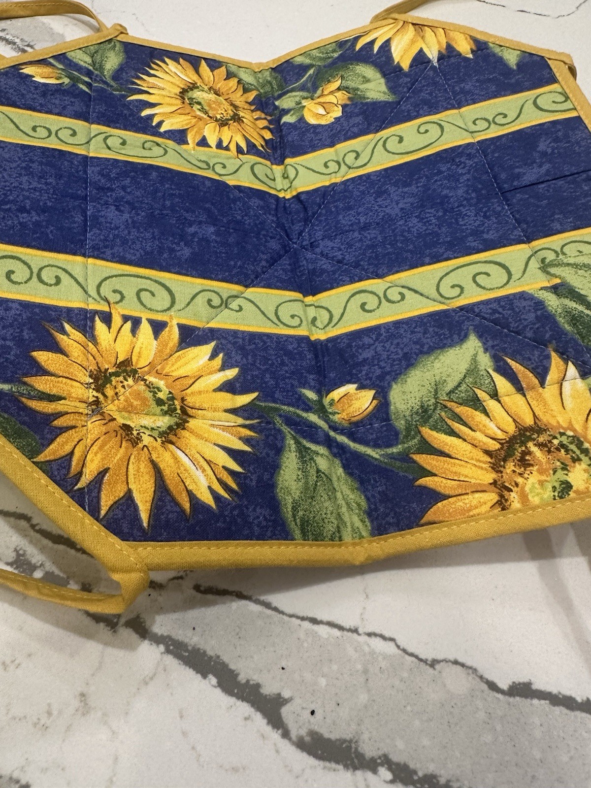 New Vintage French Provencal fabric bread/matzah basket