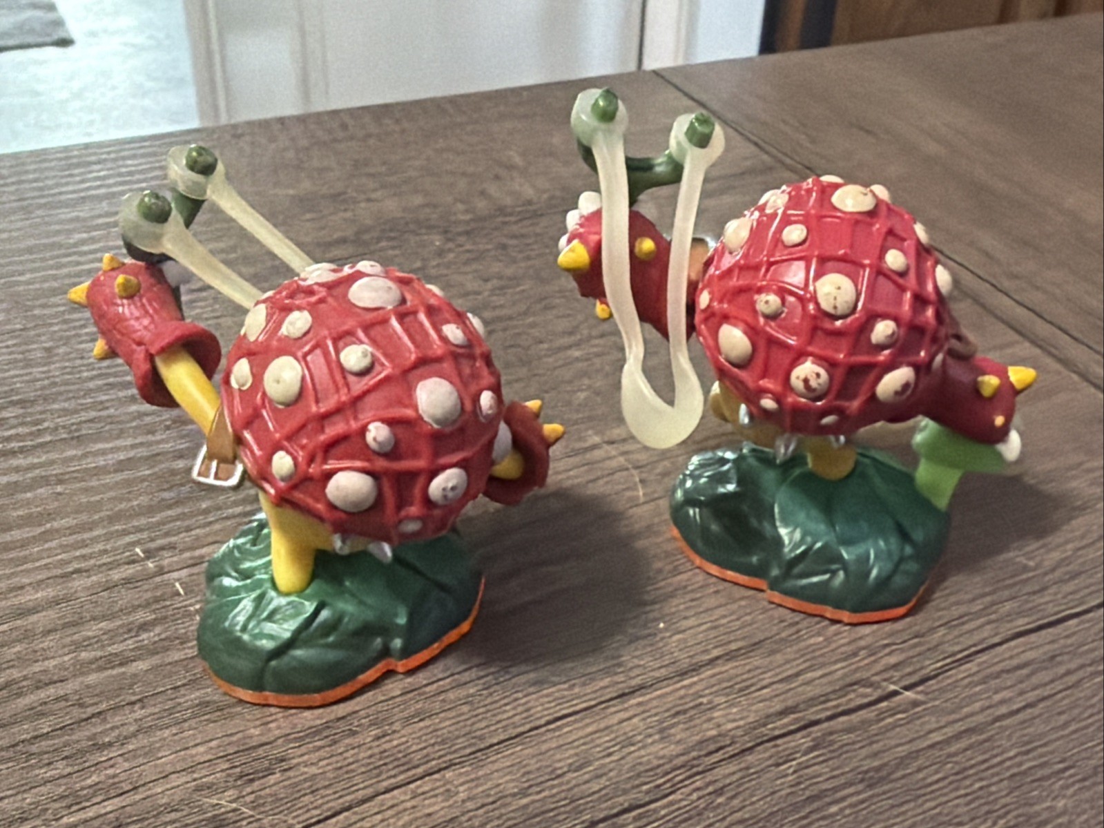 Skylanders Giants Lot Shroomboom Regular & Lightcore Variant Figure