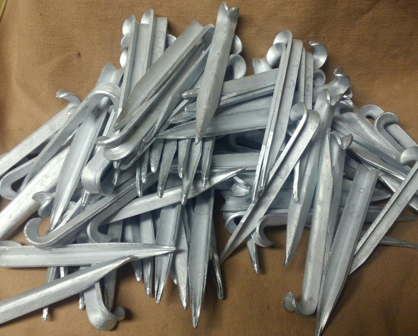 Pre WWI-WWI US Army/ US Marine/ A.E.F. Repro Tent Stakes(Pegs)