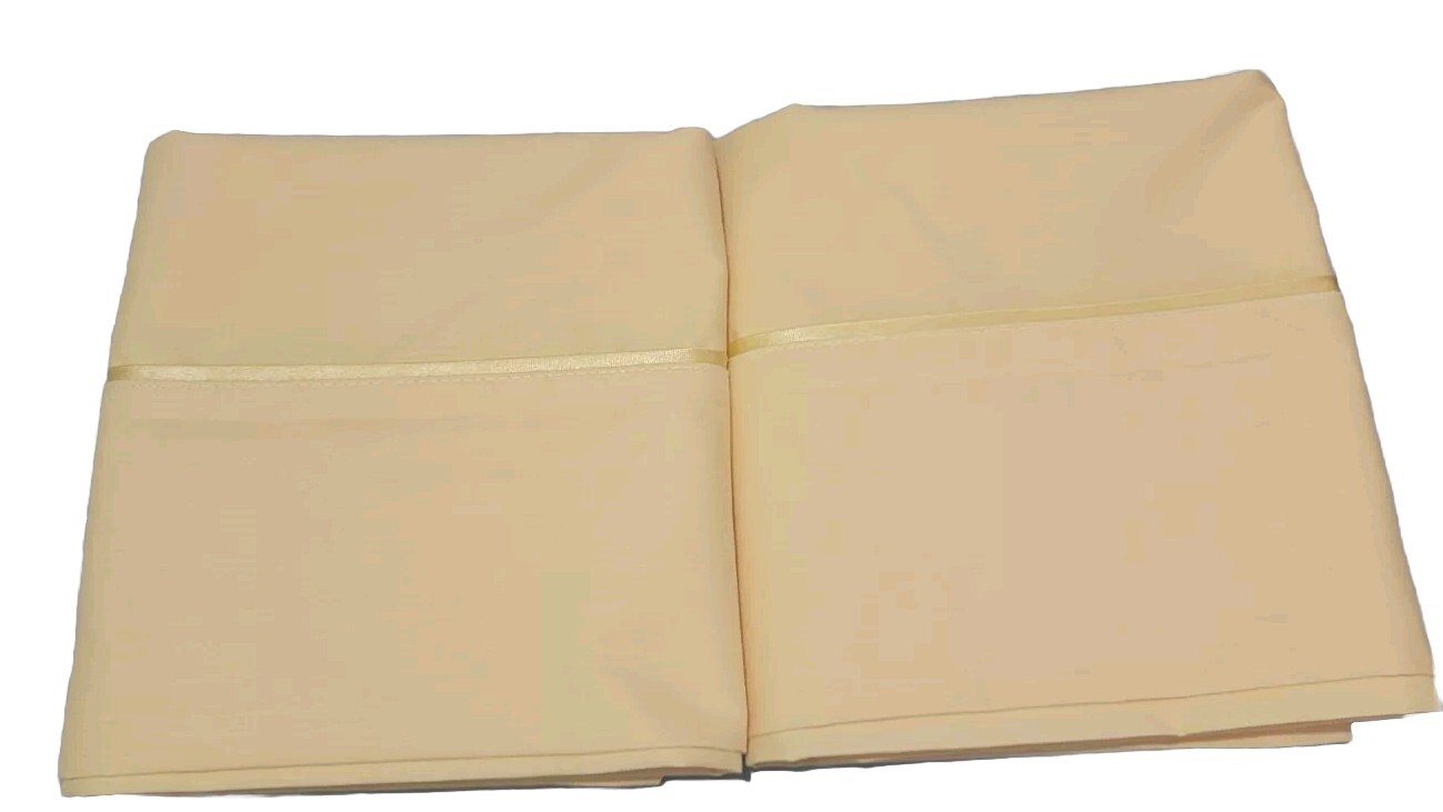 2 Yellow Pillowcases Polycotton Fabric Easy Care 20 X 28 Standard