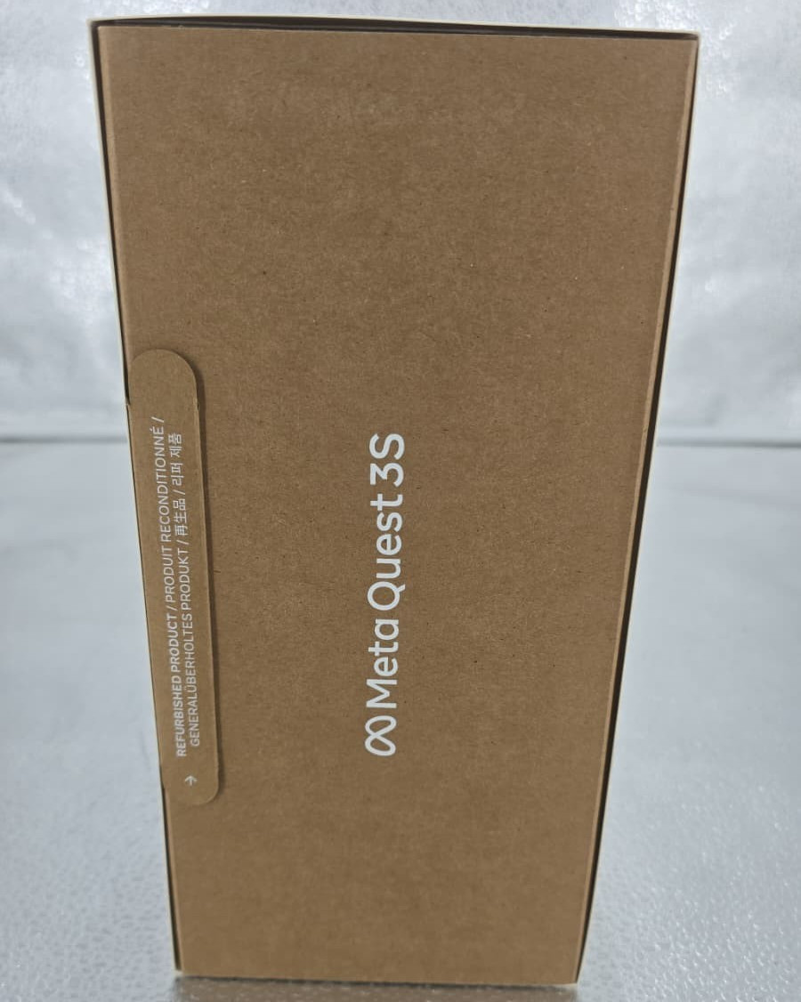 Meta - Quest 3S 256GB White Refurbished VR Mixed Reality Headset 2024 - White