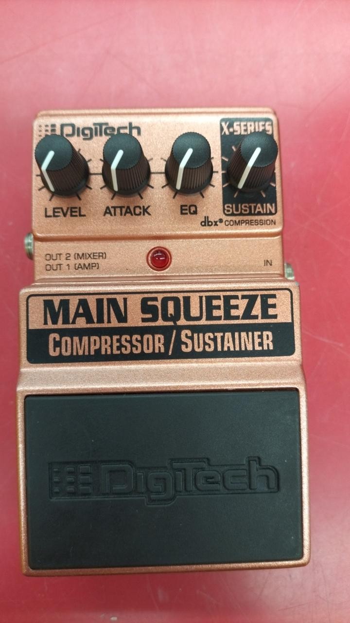 DIGITECH MAIN SQUEEZE effector
