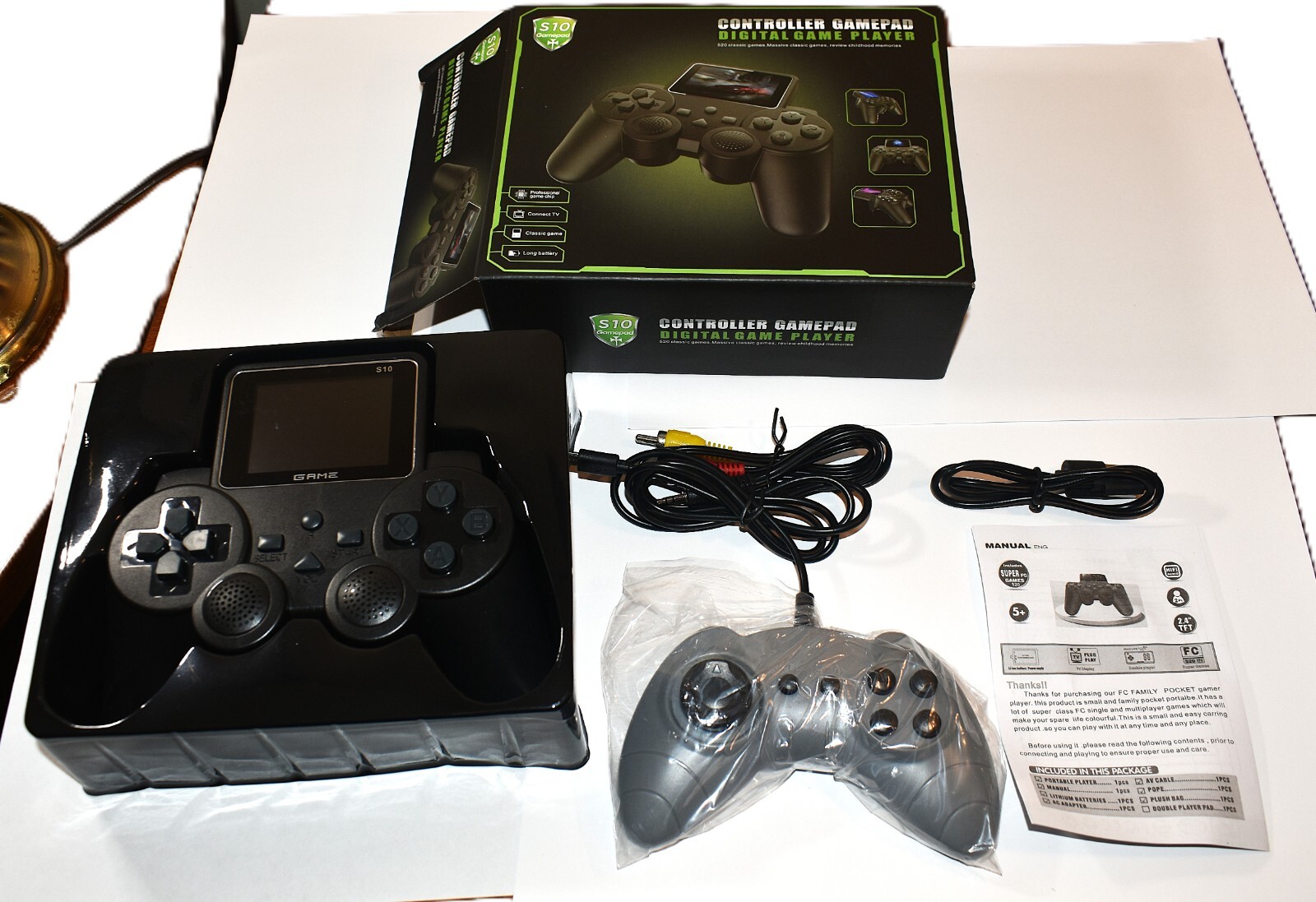 Controller Gamepad Digital Game Controller, Game Player with 520 Classic Games