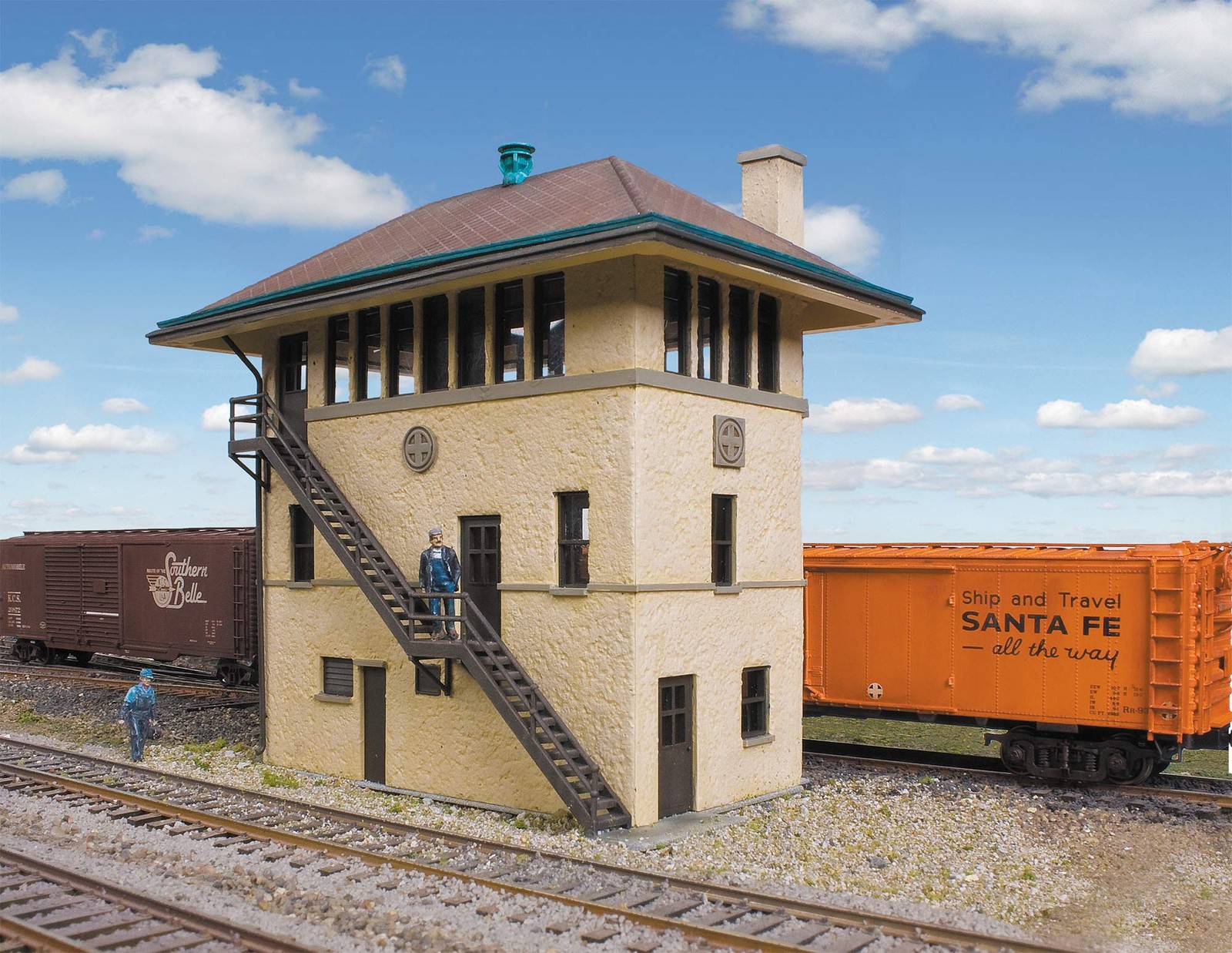 Walthers Cornerstone HO Scale ATSF Interlocking Tower Structure Kit
