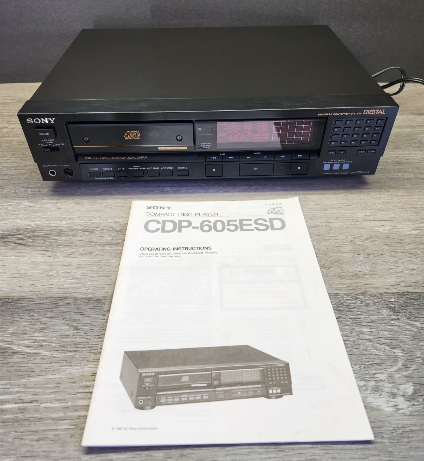 Sony CDP-605ESD High-end Elite Standard Compact Disc Player
