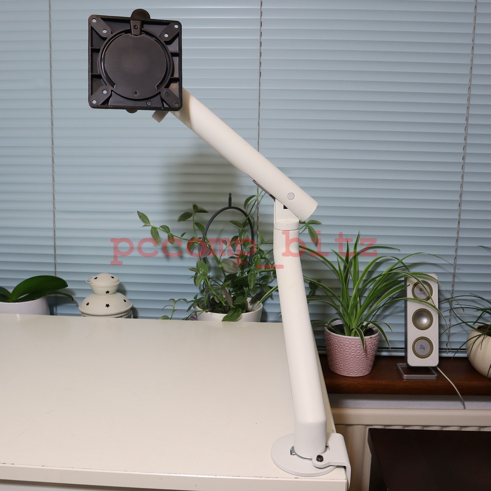 CBS Colebrook Bosson Saunders FLO Monitor Arm Stand With Desk Clamp VESA Mount