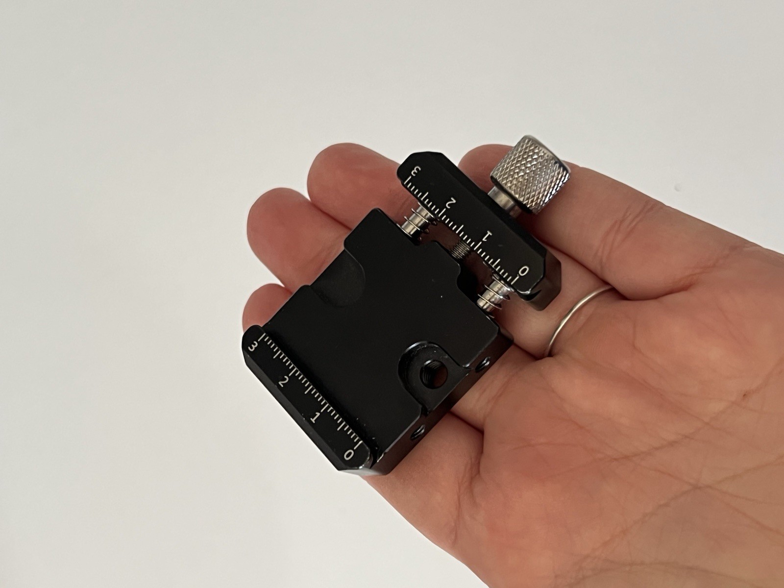 SmallRig DSLR and Mirrorless Quick Release Clamp for Arca-Type Standard
