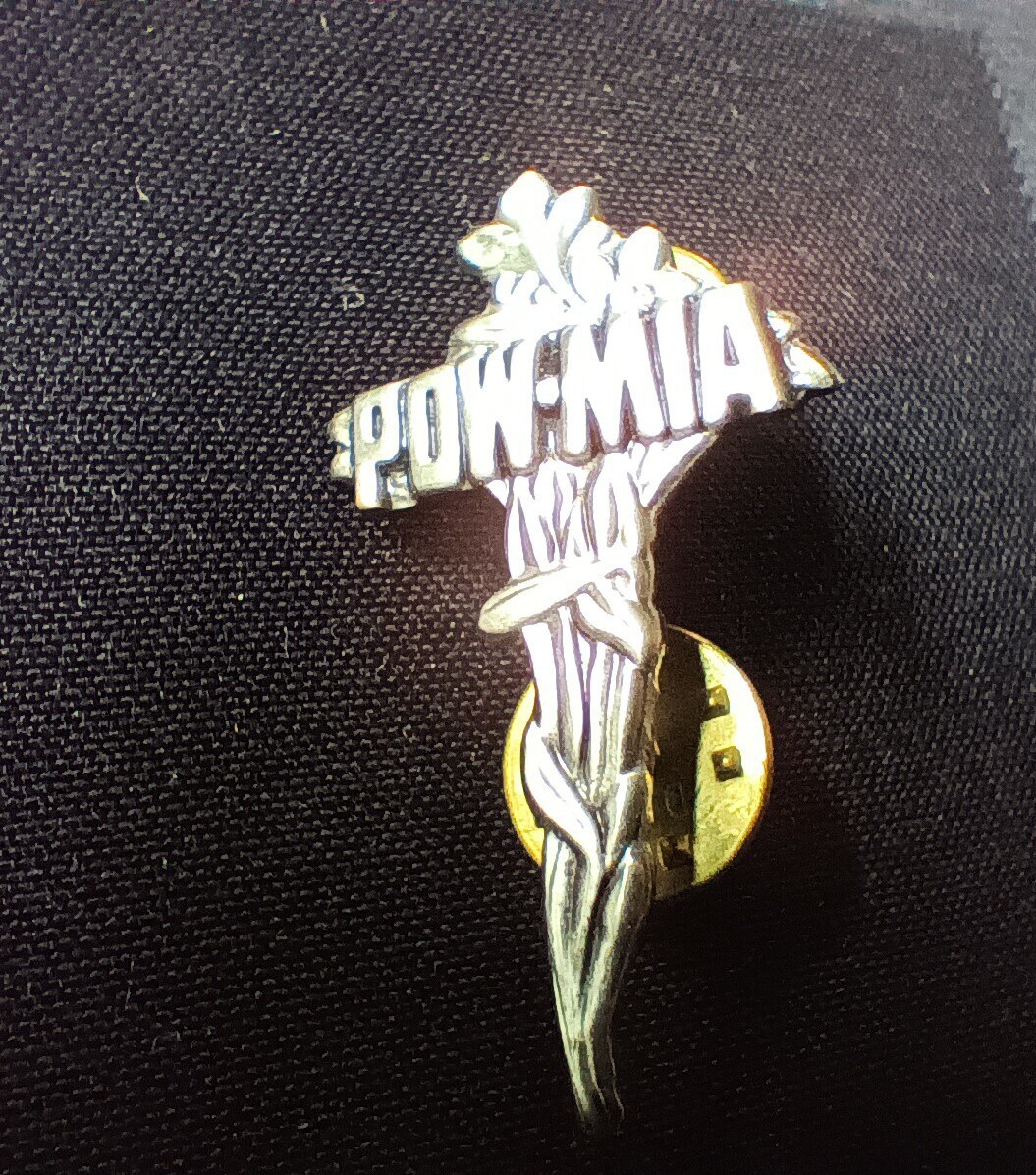 POW MIA MEMORIAL XL PIN US MARINES NAVY ARMY AIR FORCE USCG VETERAN USS USA WOW