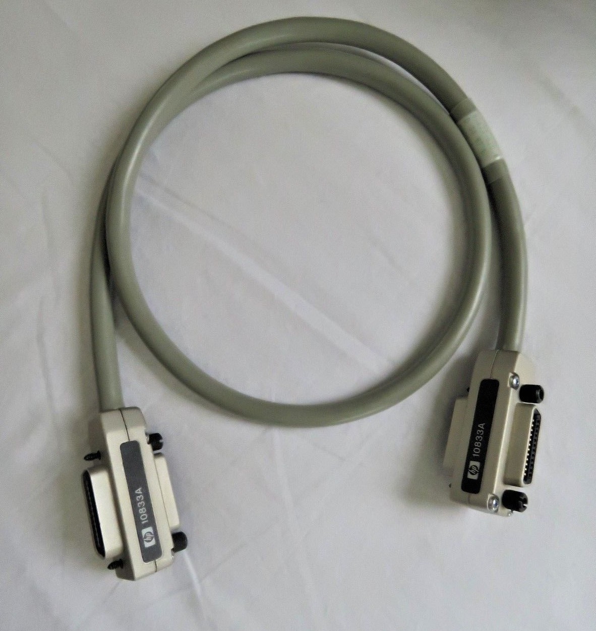 HP Agilent 10833A GPIB industrial Interface Cable T15930. 116 cm. (45.5")
