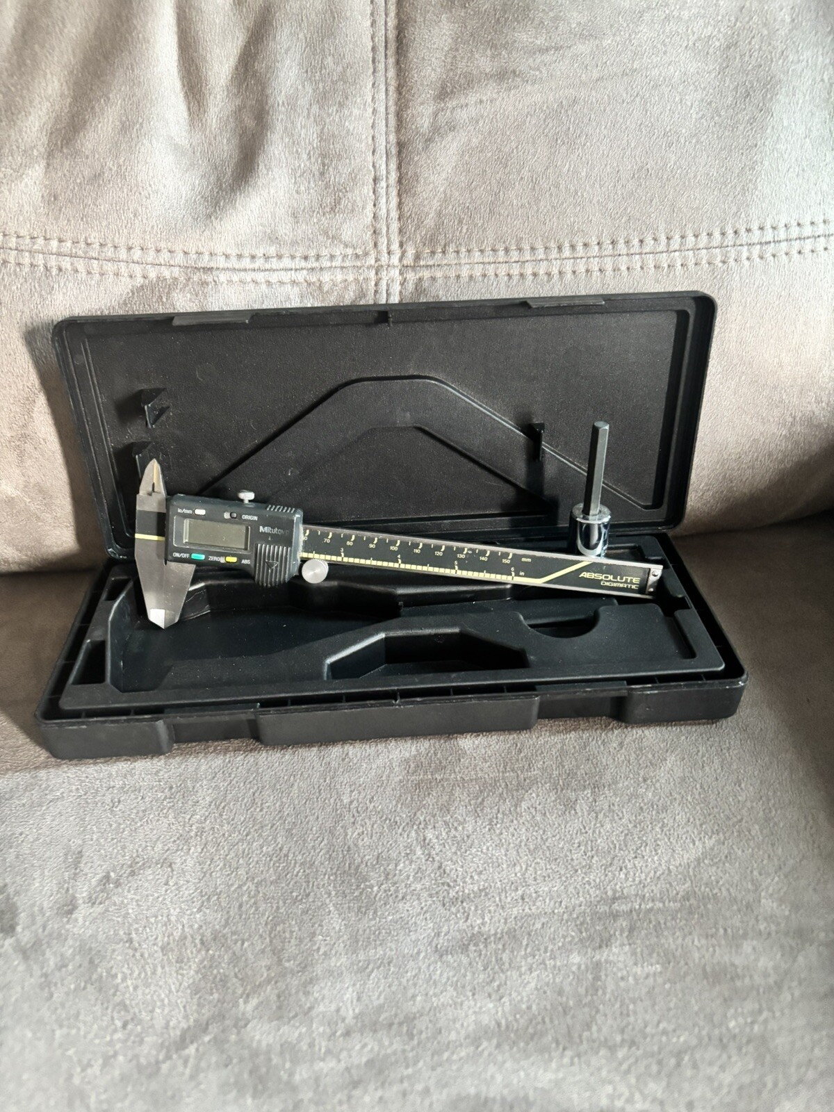caliper measuring tool mitutoyo