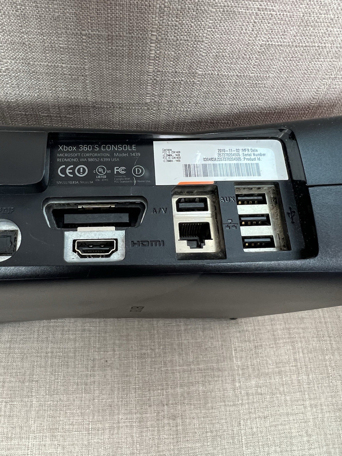 Microsoft Xbox 360 S CONSOLE ONLY