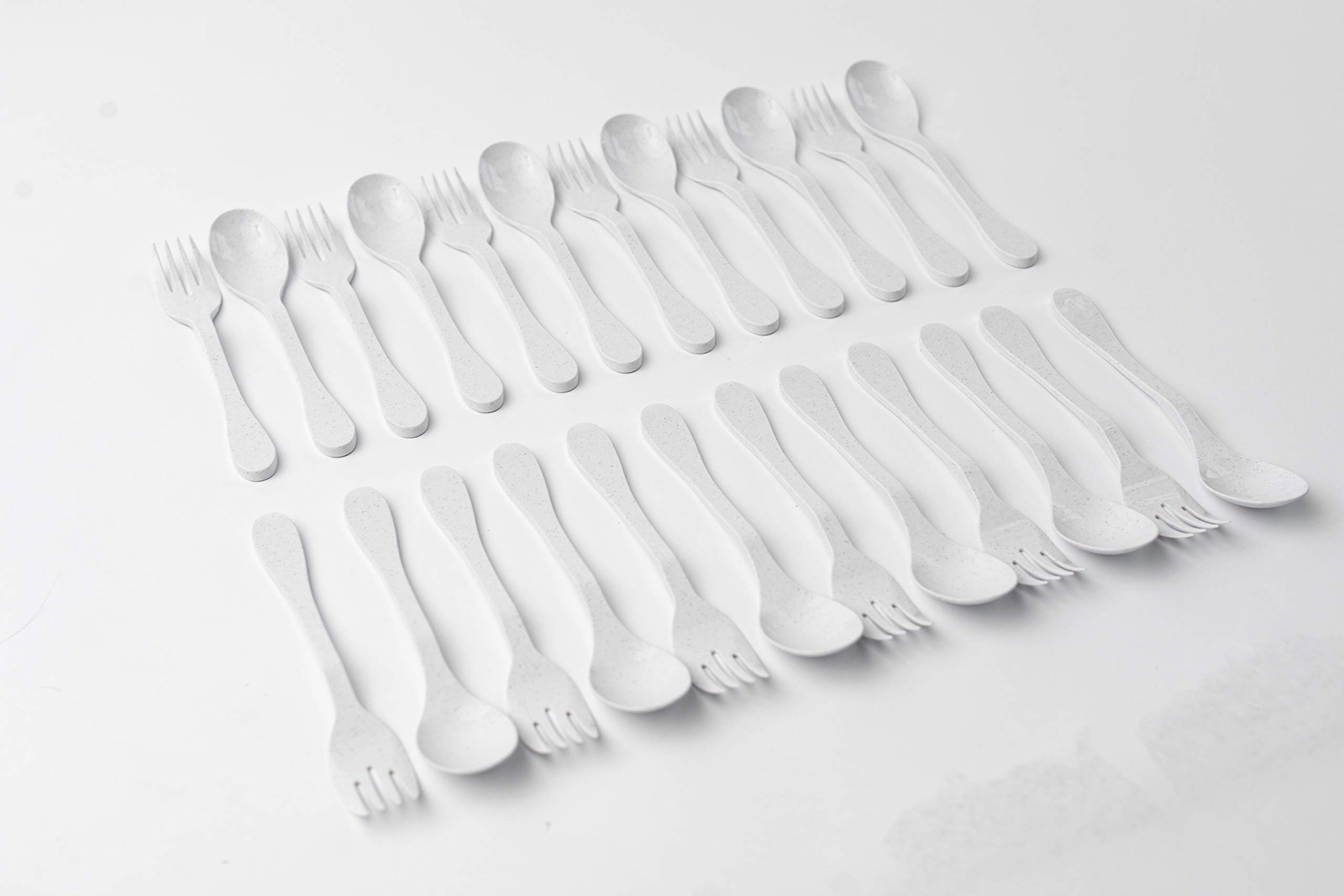 Eco Plant Based 24 Pack Reusable Flatware Set (White)…