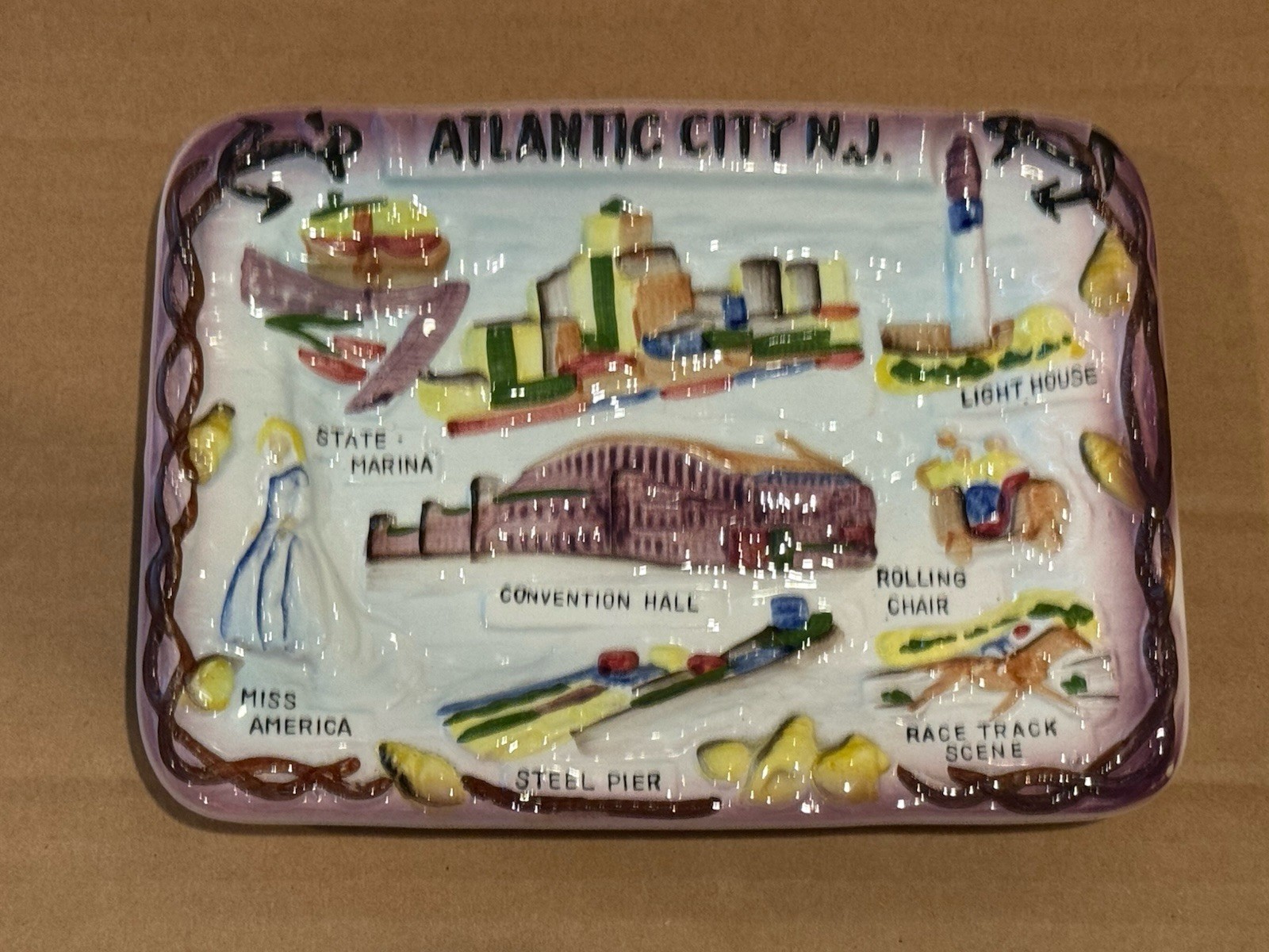 Vtg ATLANTIC CITY N.J.  COIN TRINKET DISH WALL HANG UP