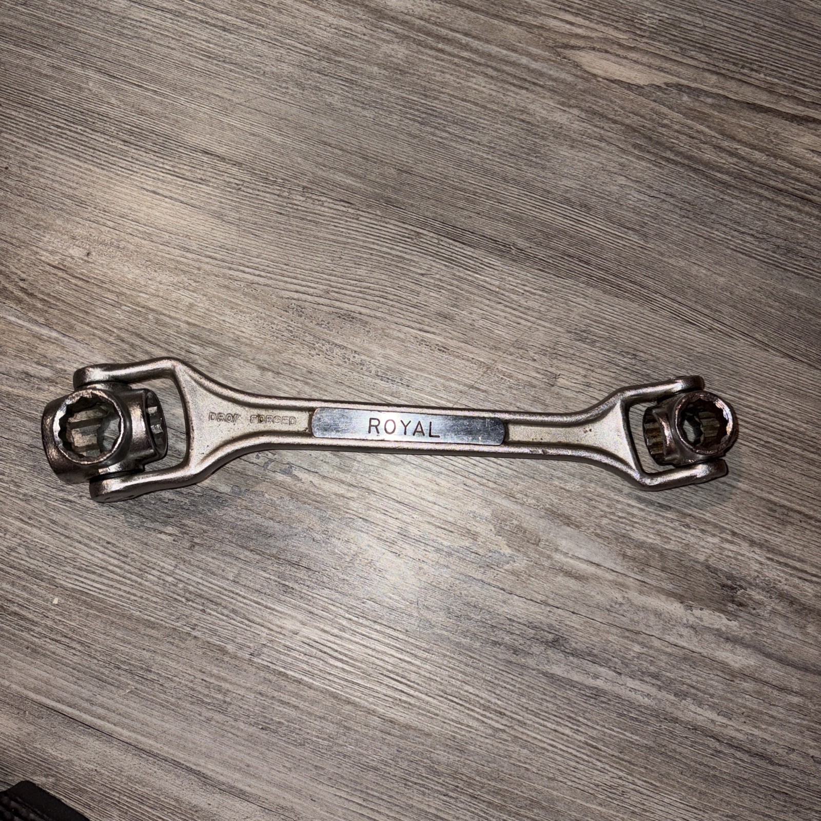 Royal 8- Socket Dog Bone Style Wrench SAE 7/16" to 7/8"