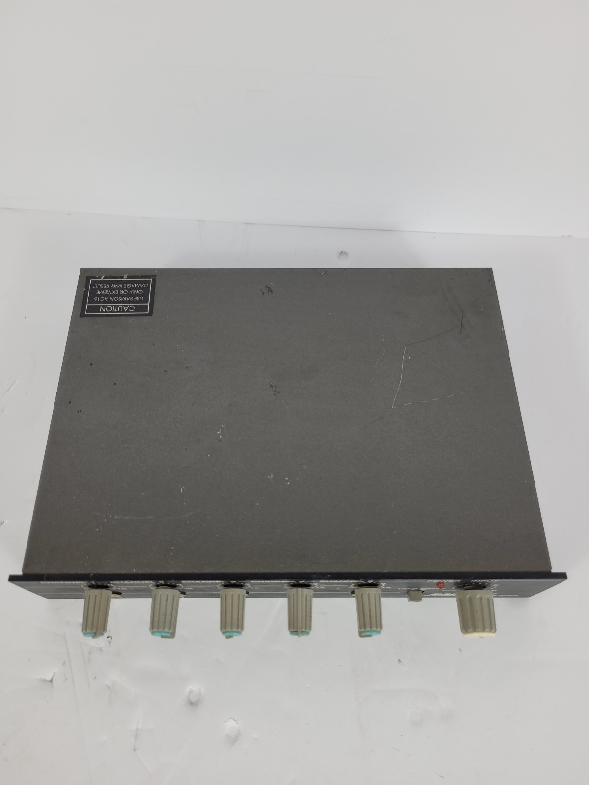 Samson Q5, 5 Channel Headphone Amplifier ONLY Ships Free