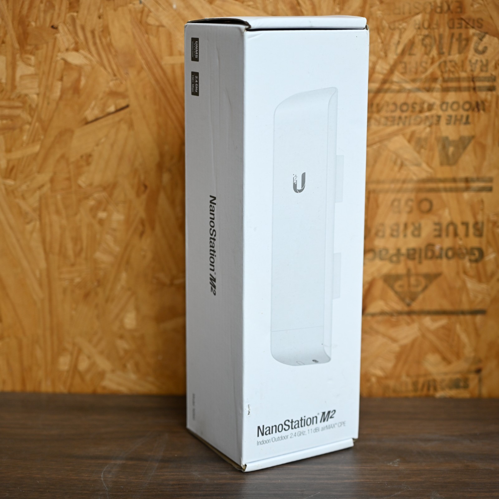 Ubiquiti Networks NanoStation M2 2.4 GHz Antenna New Factory Sealed
