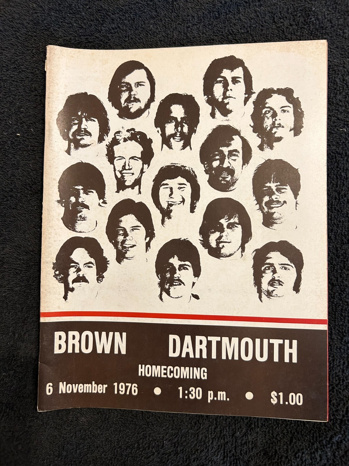 BROWN VS DARTMOUTH FOOTBALL GAME PROGRAM NOV 6 1976 NICE GRADE M323