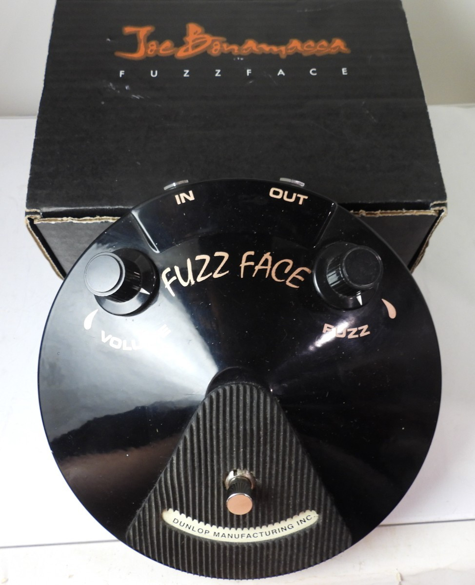 Dunlop JBF3B Joe Bonamassa Signature Fuzz Face Black Effects Pedal w/Box