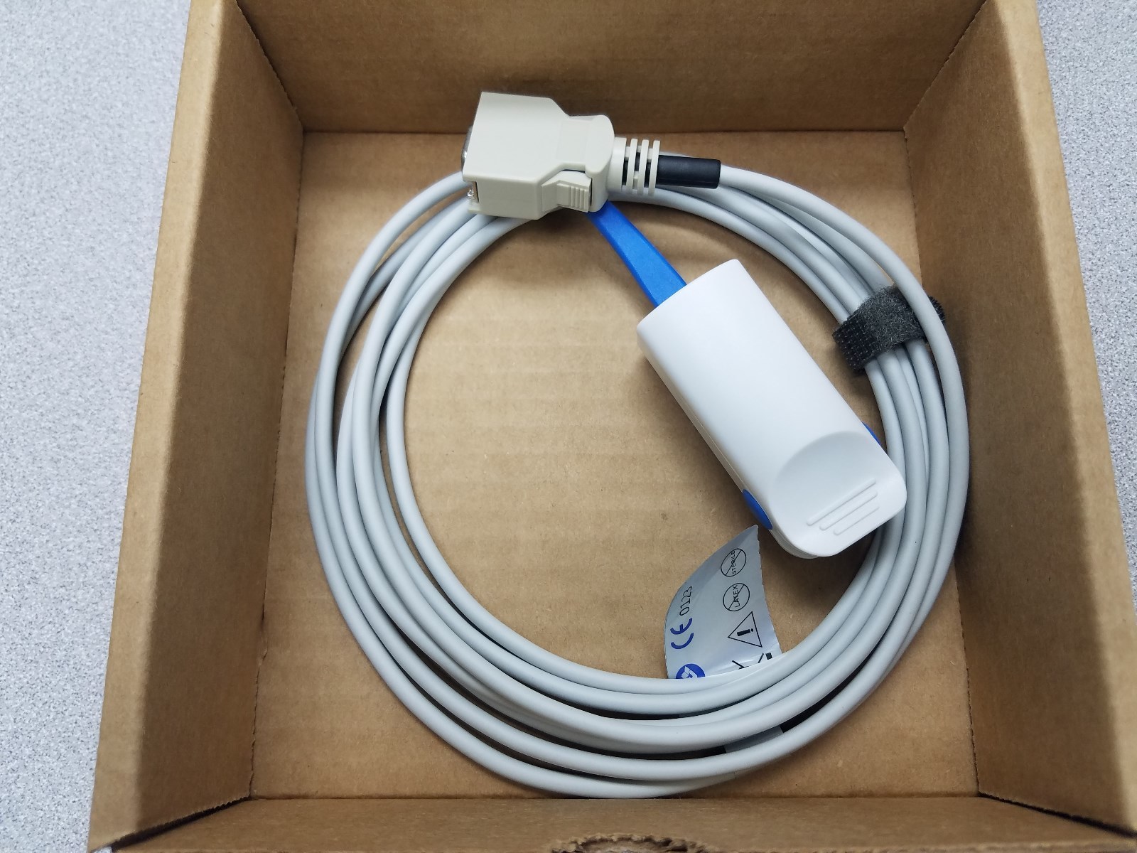 *USA SELLER* CARETECH MASIMO LNOP DCSC REUSABLE ADULT SPO2 PROBE 1396 NELLCOR