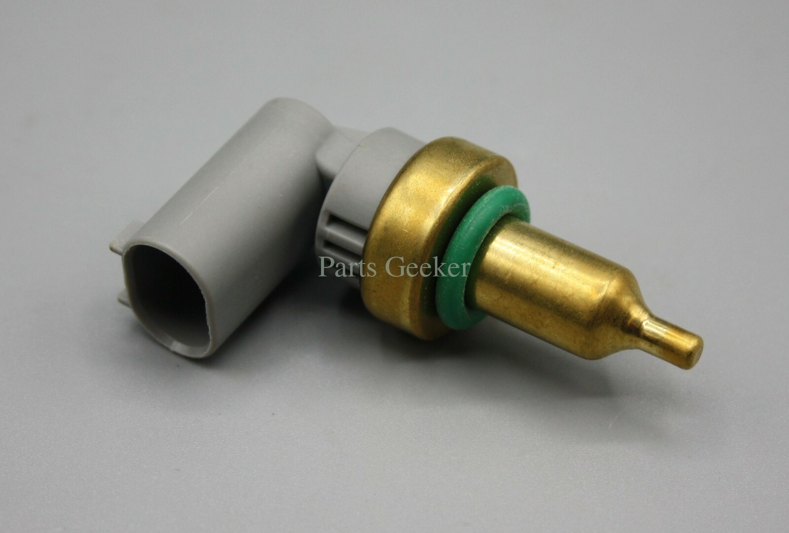 A0999053700 Coolant Temp Sensor for Mercedes M270 M274 M276 OM651 OM654 OEM