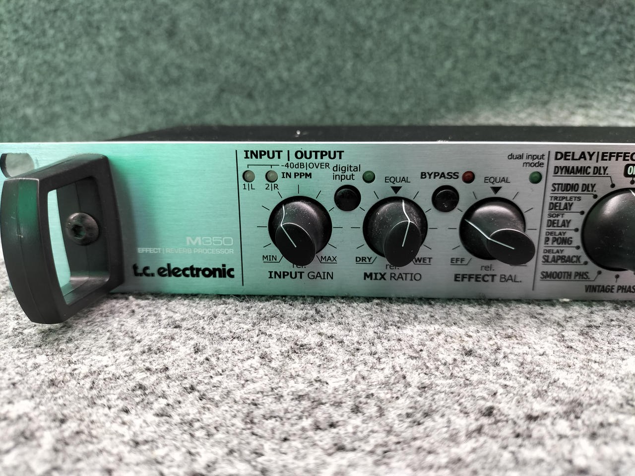 TC Electronic M350 Dual Engine Reverb Multi Effects Processor Tested Japan