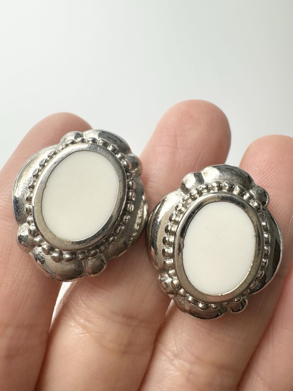 Vintage Trifari Enamel Pierced Earrings