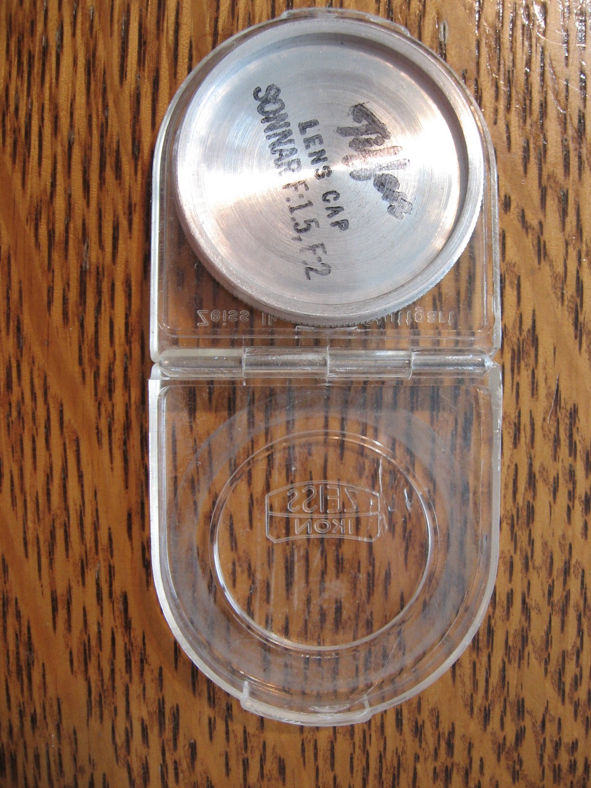 Tiffen LC-505  Metal Screw-in Lens Cap ZEISS IKON