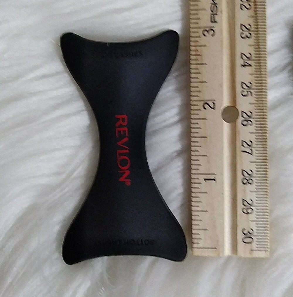 Revlon Mascara and Lash Guard With Brush