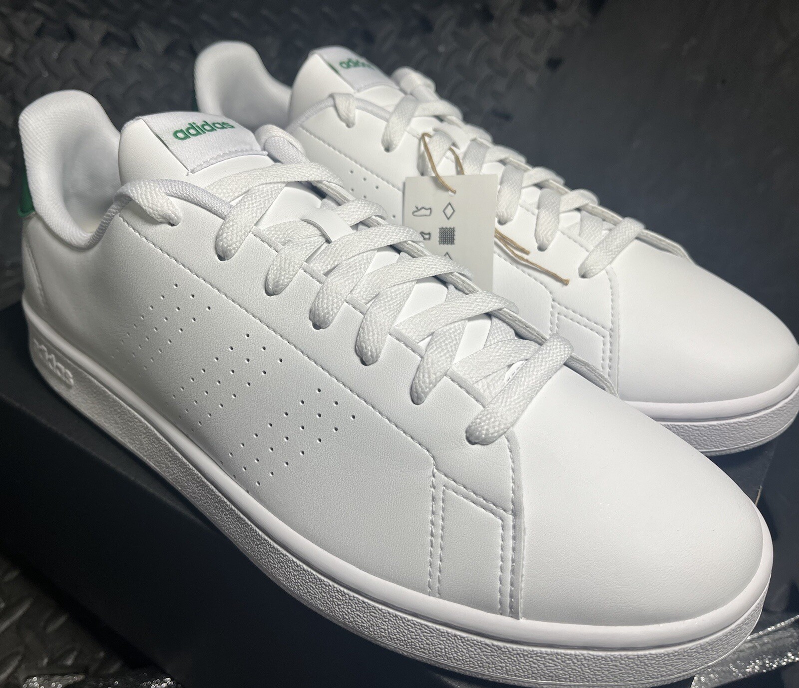 Adidas Advantage Base White Green Mens Sz 10 NEW W Box/tag FREESHIP GZ5300