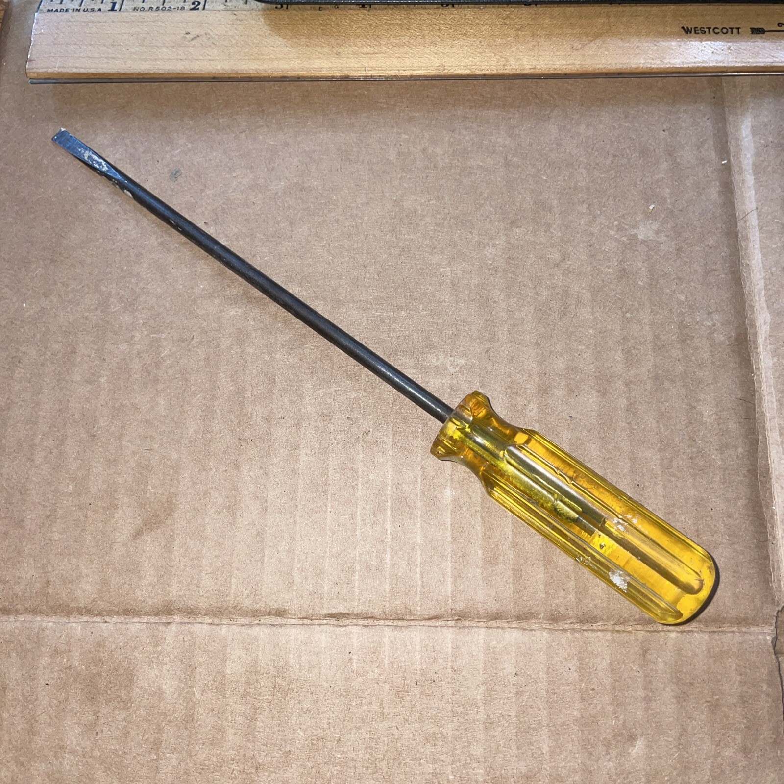 Vintage Irwin Screwdriver Yellow Handle Flathead No 400-C-6" Made In USA 8-7/8”