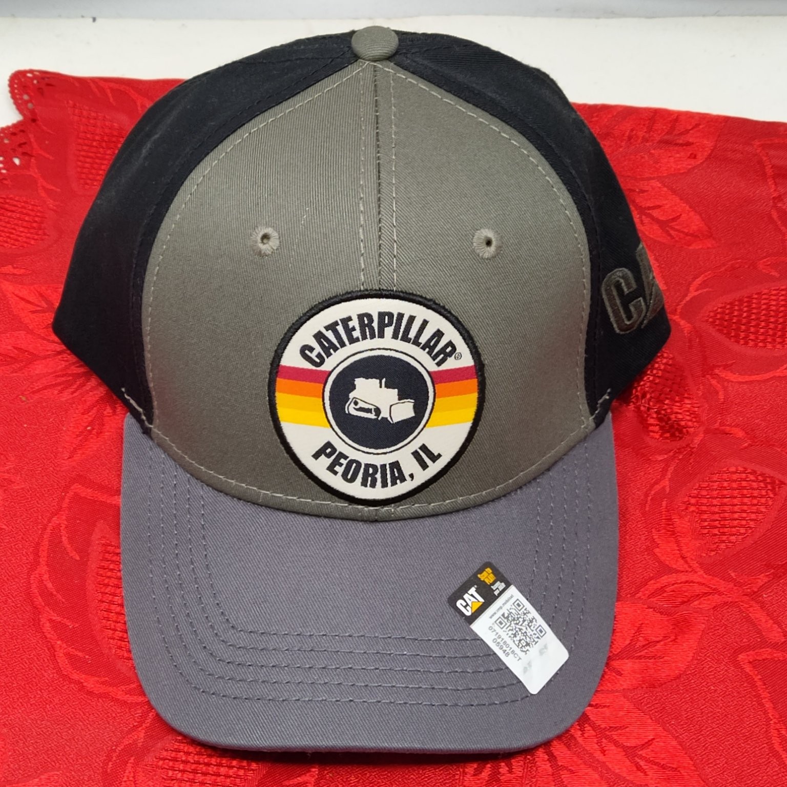 Caterpillar THROWBACK Peoria Cap Men's Adjustable Gray Black Snapback Hat
