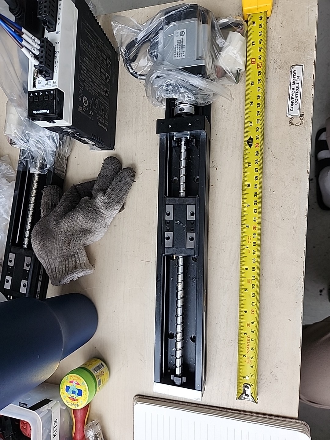 THK KR33A LM Linear Actuator, Mount: Panasonic MHMF, Lead: 10mm, Stroke: 210mm
