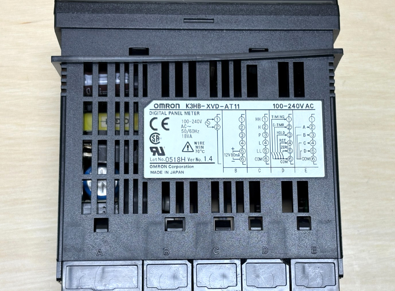 Omron K3HB-XVD Digital Panel Meter, 100-240 VAC