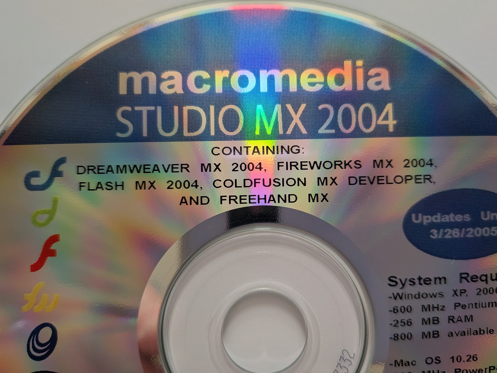 Macromedia Studio MX 2004 - Windows/MAC CD - With Serial Number