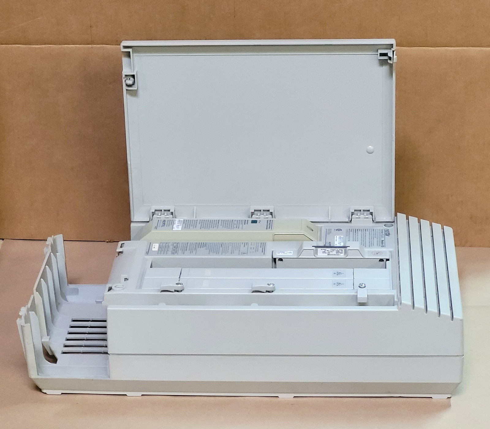 MERIDIAN NORTEL NORSTAR-PLUS MODULAR ICS NNTM040A31HY WITH NNTM040A31GH