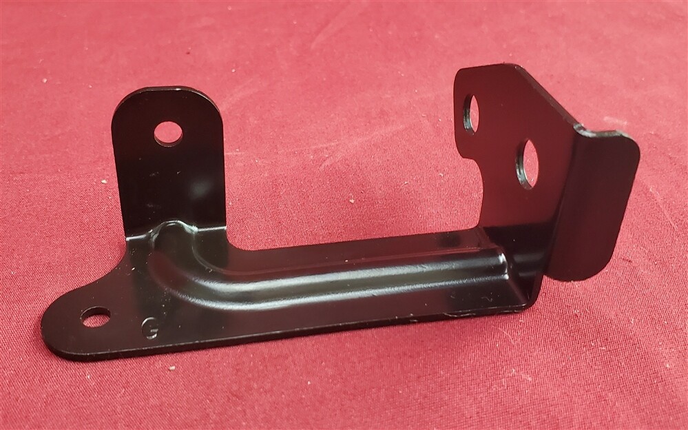 2006-2009 Ski-Doo Bottom Pan Left Hand Support 502006775