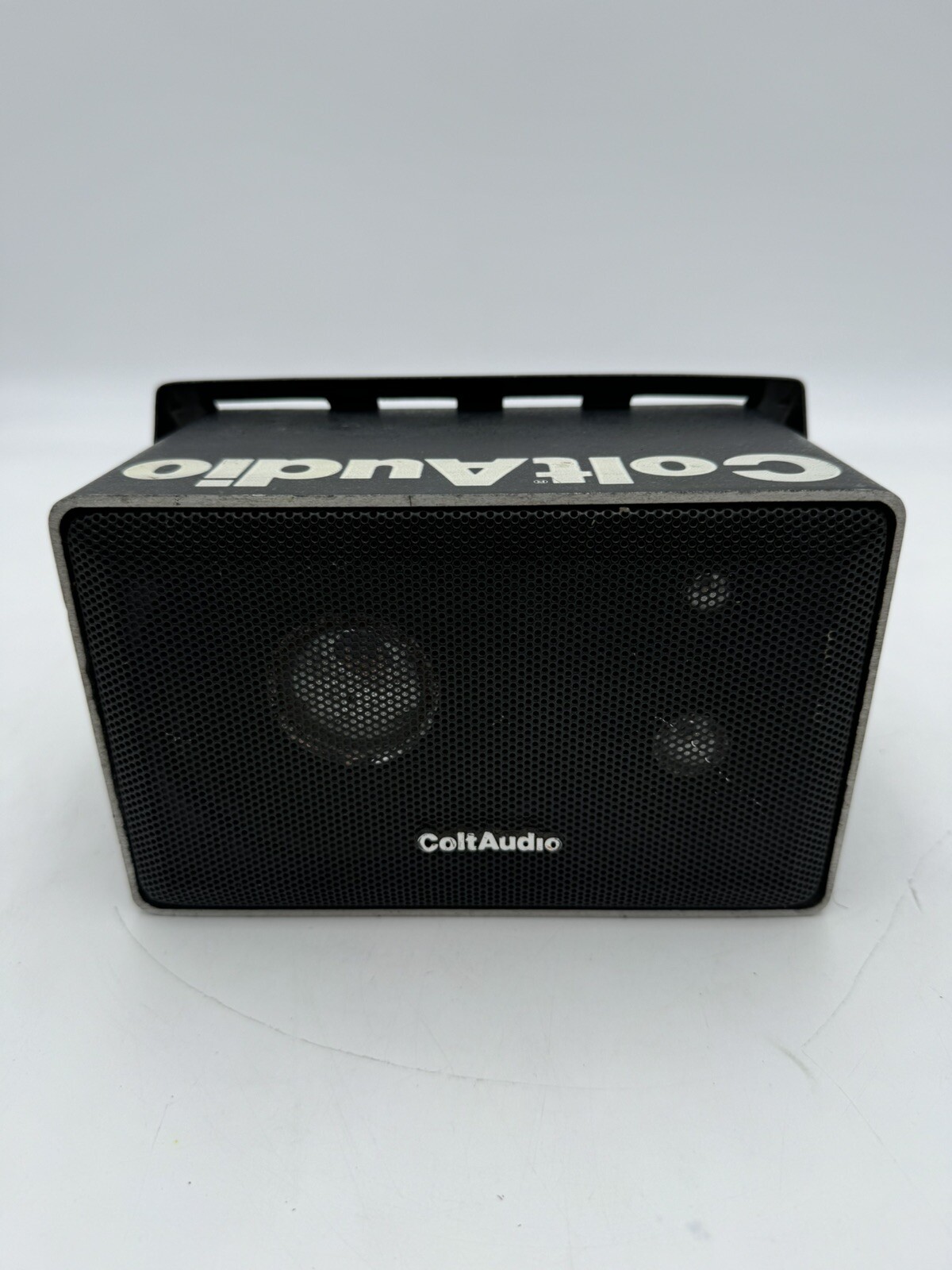 Colt Audio CA430 Indoor Outdoor Speaker With Mount Tested Works