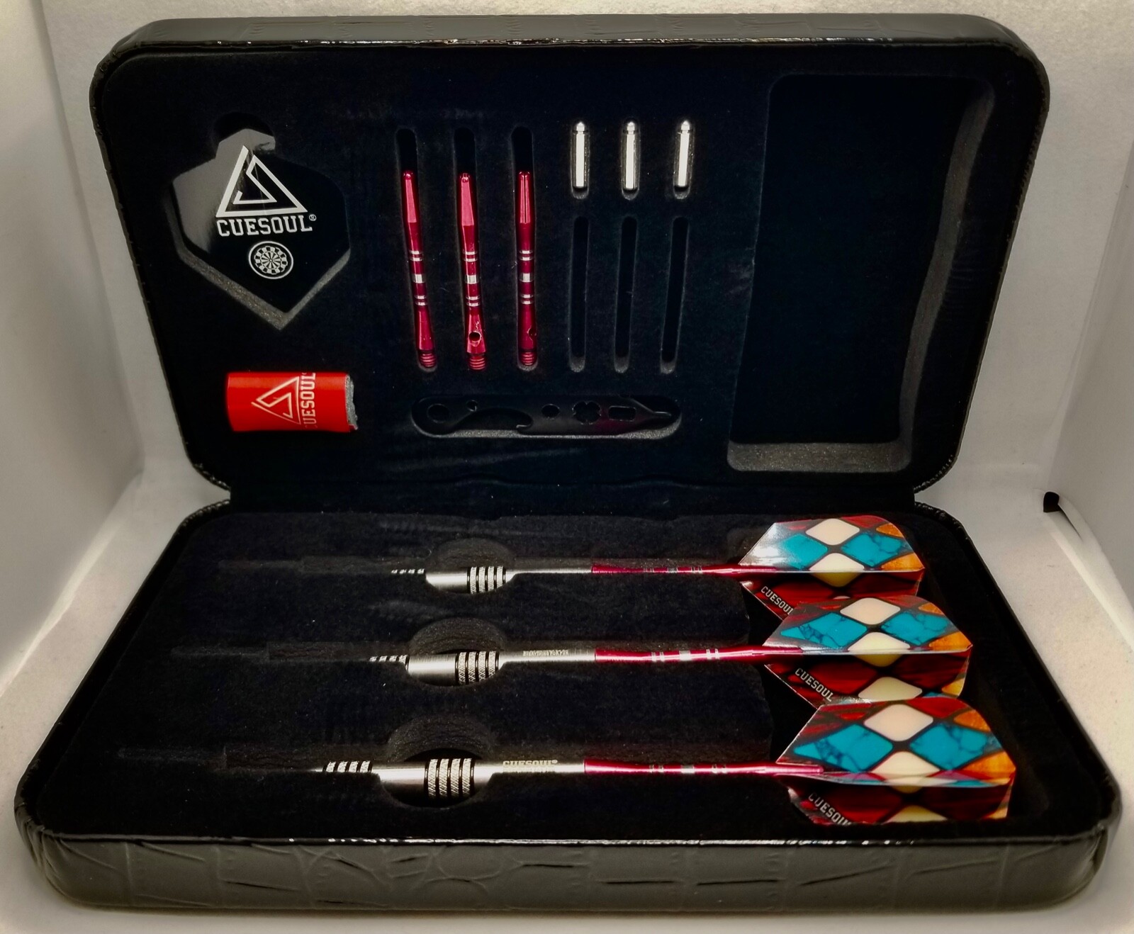 Cuesoul Steel Tip 90% Tungsten + 16 Sets of Flights - 22, 24 or 26 Grams