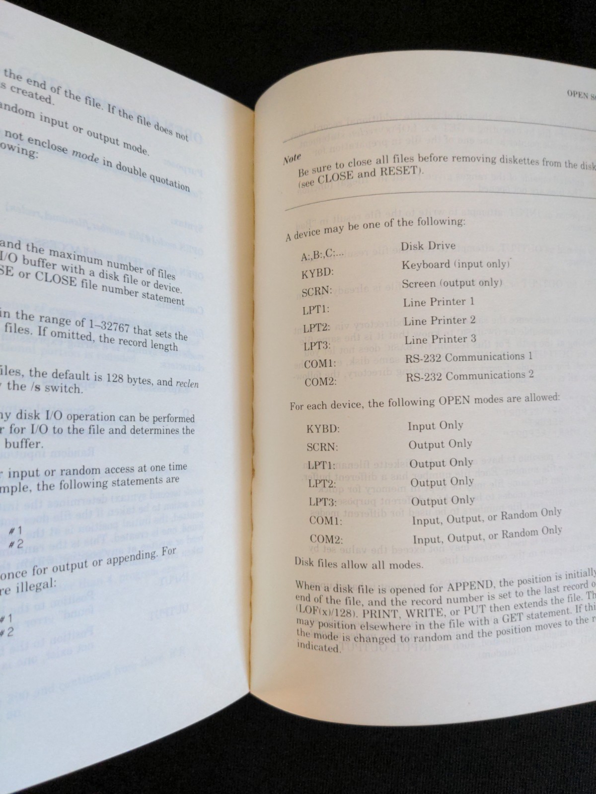 VINTAGE! GW-BASIC User's Manual Microsoft Corporation 1985