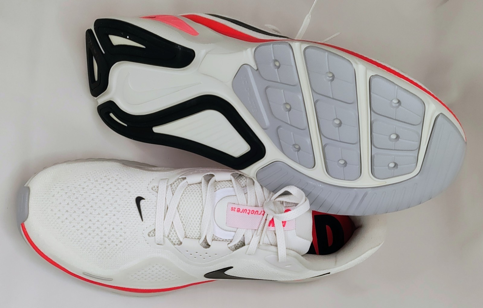 Nike Structure 26 ‘White Bright Crimson’ HJ1102 102 Size 11.5