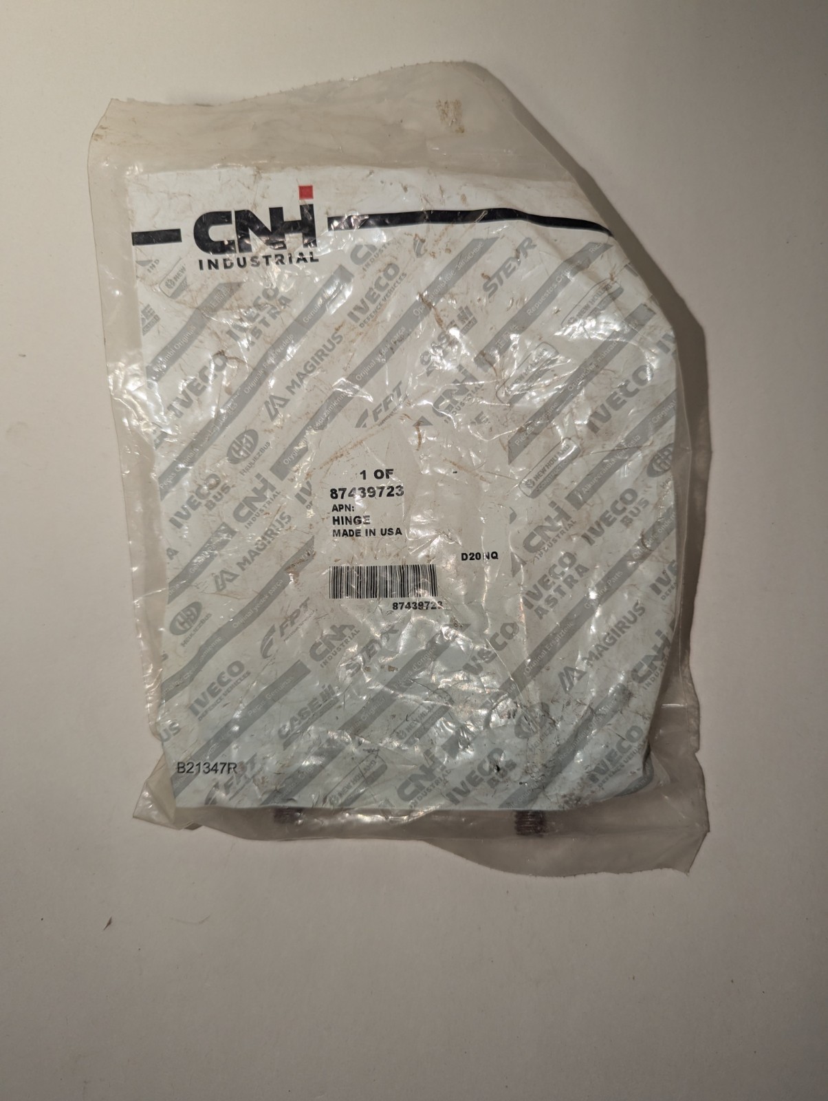 NOS Genuine Case IH Door Hinge 87439723 UNUSED FREE SHIPPING