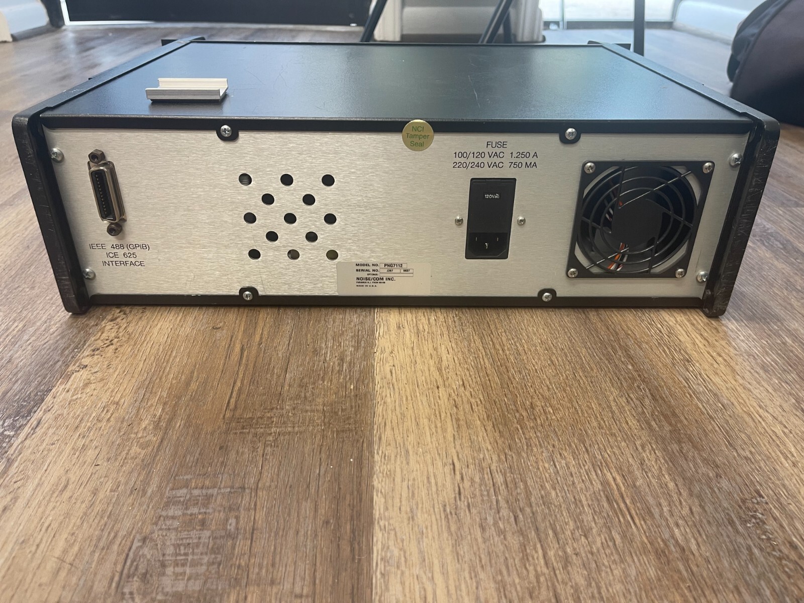 Programmable Noise Generator PNG7112 UFX