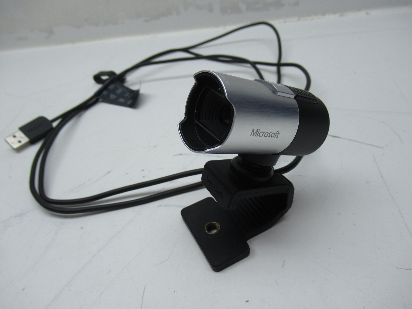 Microsoft LifeCam Studio 1425 1080p Webcam
