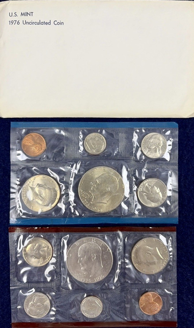 1976 P and D US Mint Uncirculated 12-Coin mint-sealed set - Bicentennial Coins