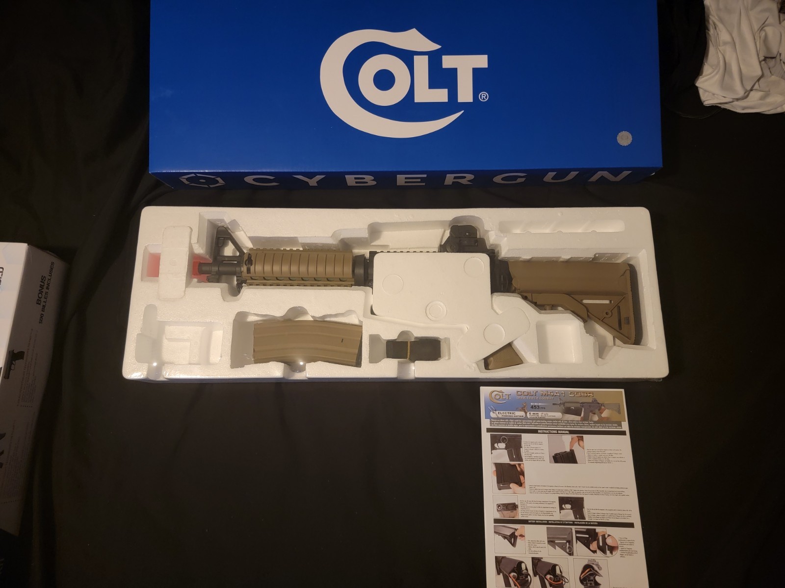 New in box Colt Licenced Cybergun M4 CQBR AEG airsoft soft air 6mm toy
