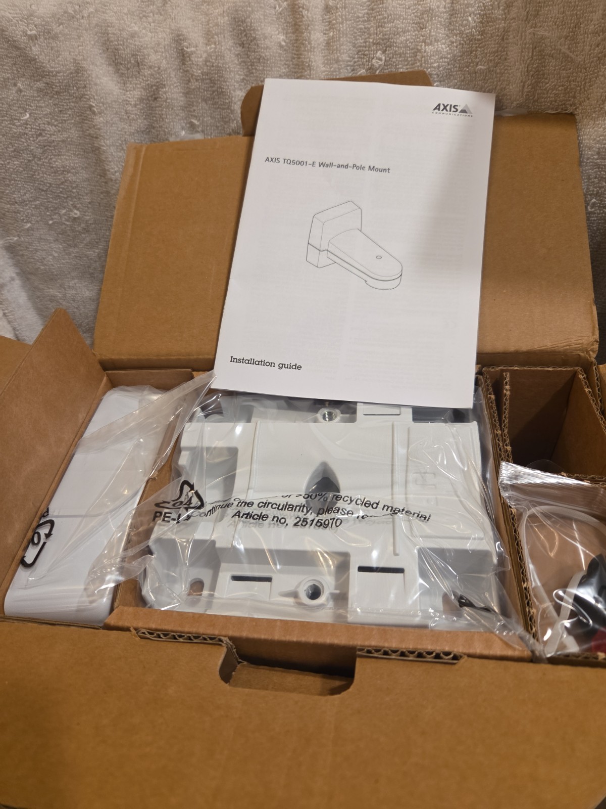 Axis TQ5001-E Wall/Pole Mount, P/N 02411-001, NEW